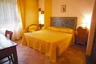Le Pozze Di Lecchi Otel 4*