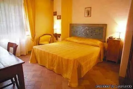 Le Pozze Di Lecchi Hotel 4*